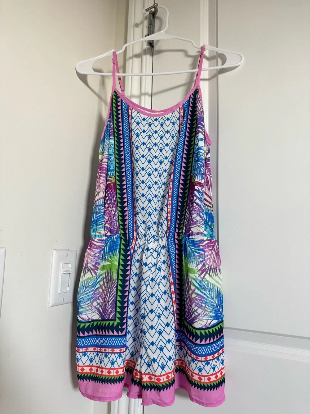 NWT Wet Seal Boho Tropical Print Romper Adjustable Straps Lined Shorts | Small